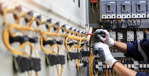 Professional Electrician technician working in Tornillo, TX